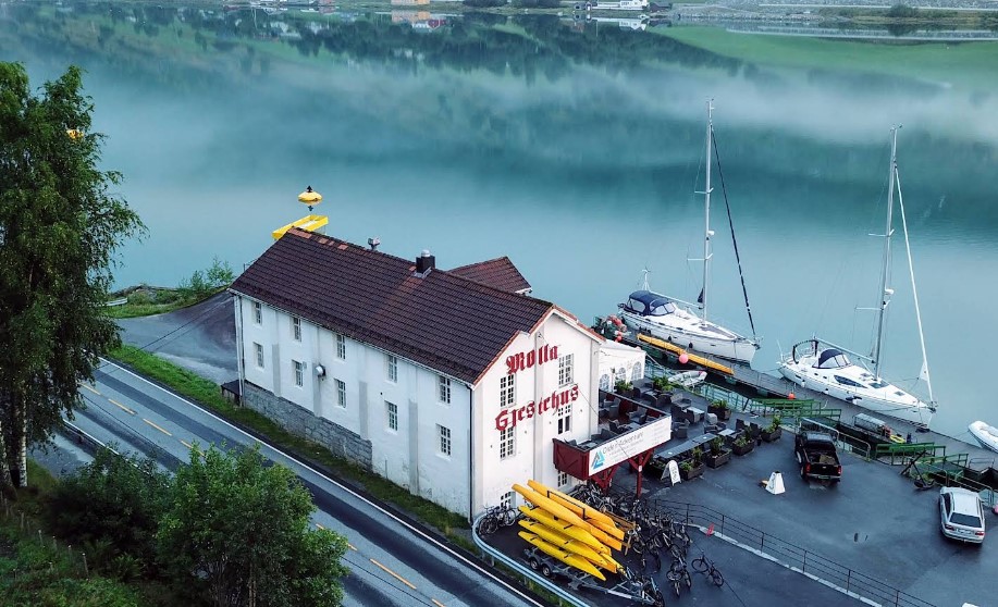 Mølla Resturant